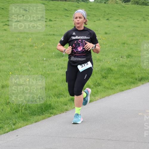 04.05.2025 - 8. Wedeler Halbmarathon Lena Gebhardt http://msf.ph/oto/7834903 04.05.2025 11:25:44 Laufen 665, 375 meine-sportfotos.de