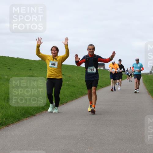 04.05.2025 - 8. Wedeler Halbmarathon Yannick Fuchs http://msf.ph/oto/7834952 04.05.2025 11:43:57 Laufen 766, 765, 723, 105 meine-sportfotos.de
