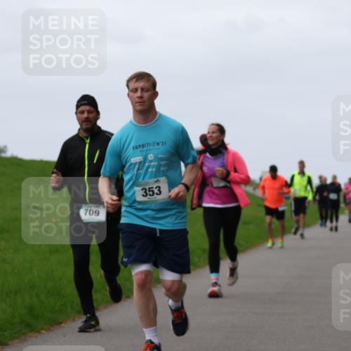 04.05.2025 - 8. Wedeler Halbmarathon Yannick Fuchs http://msf.ph/oto/7835049 04.05.2025 11:23:02 Laufen 709, 21, 353 meine-sportfotos.de