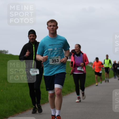 04.05.2025 - 8. Wedeler Halbmarathon Yannick Fuchs http://msf.ph/oto/7835055 04.05.2025 11:23:02 Laufen 21, 709, 353 meine-sportfotos.de