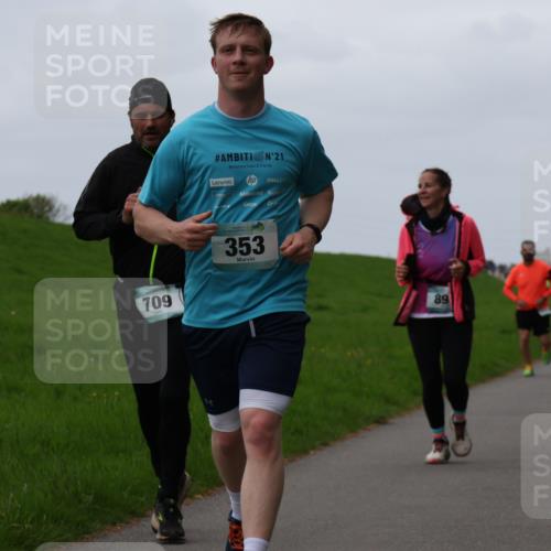 04.05.2025 - 8. Wedeler Halbmarathon Yannick Fuchs http://msf.ph/oto/7835080 04.05.2025 11:23:03 Laufen 709, 21, 353, 89 meine-sportfotos.de