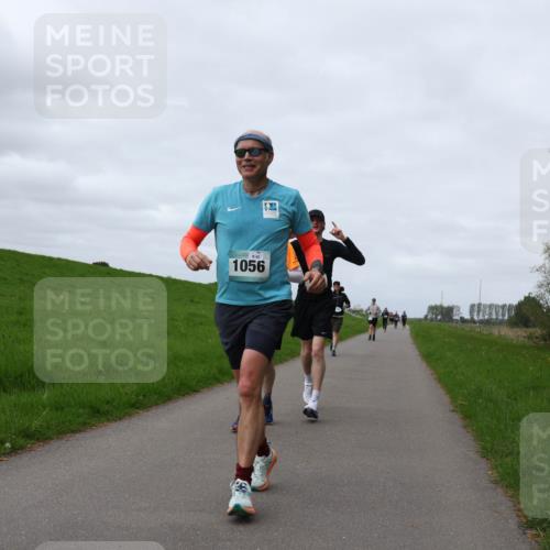 04.05.2025 - 8. Wedeler Halbmarathon Yannick Fuchs http://msf.ph/oto/7835104 04.05.2025 11:44:02 Laufen 1056 meine-sportfotos.de