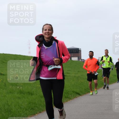 04.05.2025 - 8. Wedeler Halbmarathon Yannick Fuchs http://msf.ph/oto/7835111 04.05.2025 11:23:04 Laufen  meine-sportfotos.de
