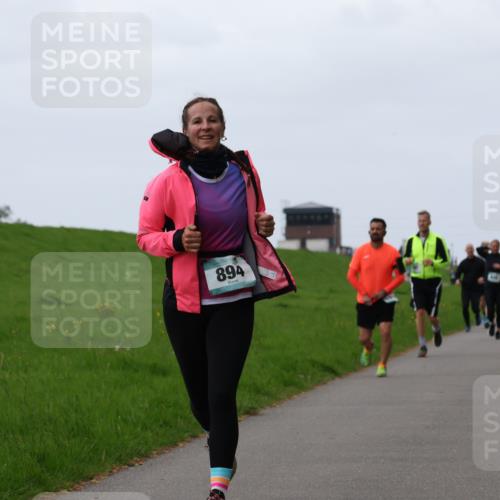 04.05.2025 - 8. Wedeler Halbmarathon Yannick Fuchs http://msf.ph/oto/7835124 04.05.2025 11:23:04 Laufen 894 meine-sportfotos.de