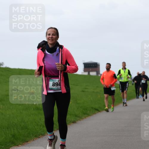 04.05.2025 - 8. Wedeler Halbmarathon Yannick Fuchs http://msf.ph/oto/7835136 04.05.2025 11:23:05 Laufen 894 meine-sportfotos.de