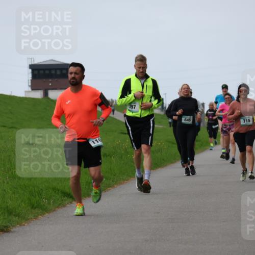 04.05.2025 - 8. Wedeler Halbmarathon Yannick Fuchs http://msf.ph/oto/7835175 04.05.2025 11:23:06 Laufen 110, 397, 645, 715 meine-sportfotos.de