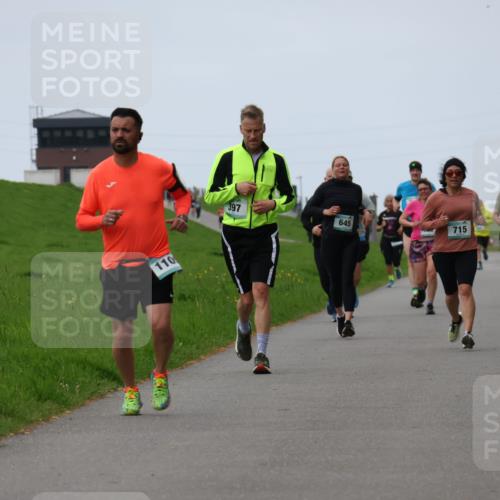 04.05.2025 - 8. Wedeler Halbmarathon Yannick Fuchs http://msf.ph/oto/7835179 04.05.2025 11:23:06 Laufen 110, 397, 645, 715, 563 meine-sportfotos.de
