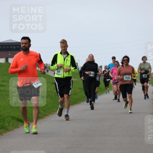04.05.2025 - 8. Wedeler Halbmarathon Yannick Fuchs http://msf.ph/oto/7835182 04.05.2025 11:23:06 Laufen 110, 397, 645, 1540, 715 meine-sportfotos.de