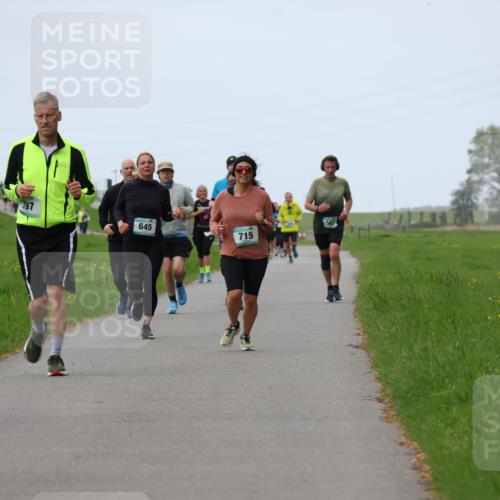 04.05.2025 - 8. Wedeler Halbmarathon Yannick Fuchs http://msf.ph/oto/7835196 04.05.2025 11:23:07 Laufen 397, 645, 715 meine-sportfotos.de