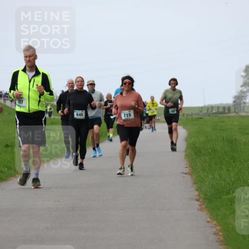 04.05.2025 - 8. Wedeler Halbmarathon Yannick Fuchs http://msf.ph/oto/7835200 04.05.2025 11:23:07 Laufen 110, 397, 645, 563, 715 meine-sportfotos.de