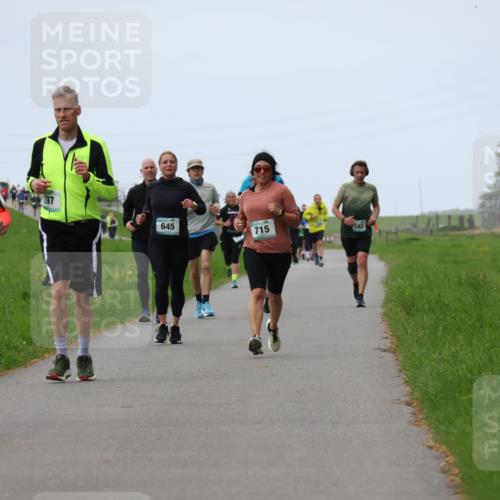 04.05.2025 - 8. Wedeler Halbmarathon Yannick Fuchs http://msf.ph/oto/7835202 04.05.2025 11:23:07 Laufen 110, 97, 645, 715 meine-sportfotos.de