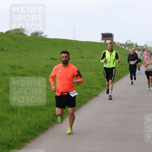 04.05.2025 - 8. Wedeler Halbmarathon Yannick Fuchs http://msf.ph/oto/7835224 04.05.2025 11:23:11 Laufen 110, 645, 715 meine-sportfotos.de