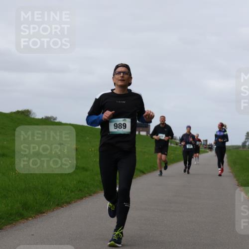 04.05.2025 - 8. Wedeler Halbmarathon Yannick Fuchs http://msf.ph/oto/7835246 04.05.2025 11:44:17 Laufen 989 meine-sportfotos.de