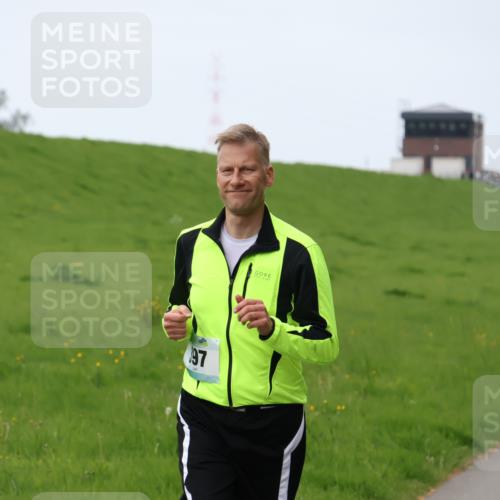 04.05.2025 - 8. Wedeler Halbmarathon Yannick Fuchs http://msf.ph/oto/7835273 04.05.2025 11:23:13 Laufen 97, 645, 715 meine-sportfotos.de