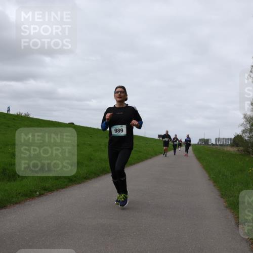04.05.2025 - 8. Wedeler Halbmarathon Yannick Fuchs http://msf.ph/oto/7835278 04.05.2025 11:44:19 Laufen 989 meine-sportfotos.de