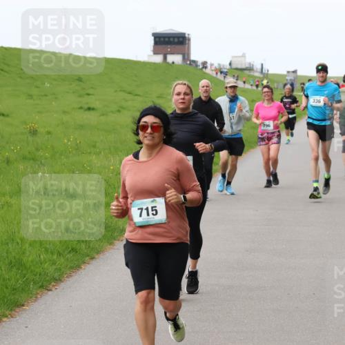 04.05.2025 - 8. Wedeler Halbmarathon Yannick Fuchs http://msf.ph/oto/7835331 04.05.2025 11:23:15 Laufen 715, 17, 796, 336 meine-sportfotos.de