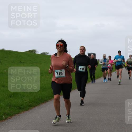 04.05.2025 - 8. Wedeler Halbmarathon Yannick Fuchs http://msf.ph/oto/7835373 04.05.2025 11:23:16 Laufen 715, 645 meine-sportfotos.de