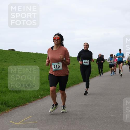 04.05.2025 - 8. Wedeler Halbmarathon Yannick Fuchs http://msf.ph/oto/7835382 04.05.2025 11:23:17 Laufen 715, 645 meine-sportfotos.de