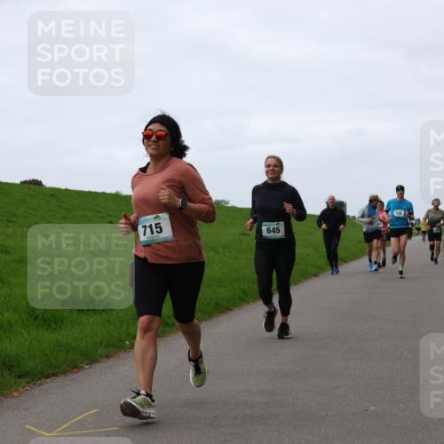 04.05.2025 - 8. Wedeler Halbmarathon Yannick Fuchs http://msf.ph/oto/7835388 04.05.2025 11:23:17 Laufen 715, 645, 336 meine-sportfotos.de