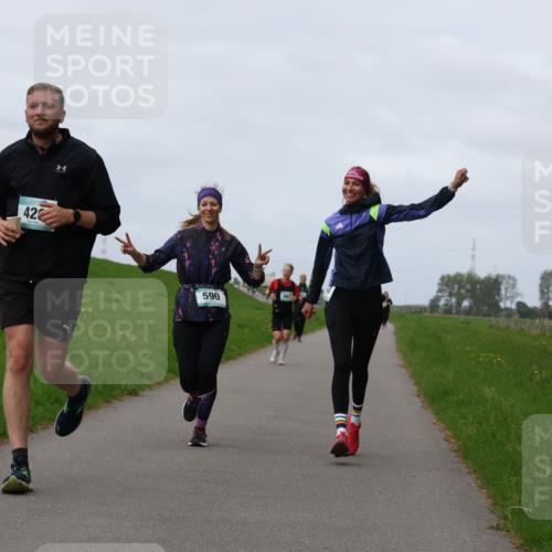 04.05.2025 - 8. Wedeler Halbmarathon Yannick Fuchs http://msf.ph/oto/7835403 04.05.2025 11:44:23 Laufen 42, 590 meine-sportfotos.de