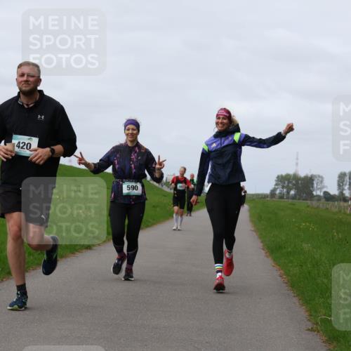 04.05.2025 - 8. Wedeler Halbmarathon Yannick Fuchs http://msf.ph/oto/7835406 04.05.2025 11:44:23 Laufen 420, 590 meine-sportfotos.de