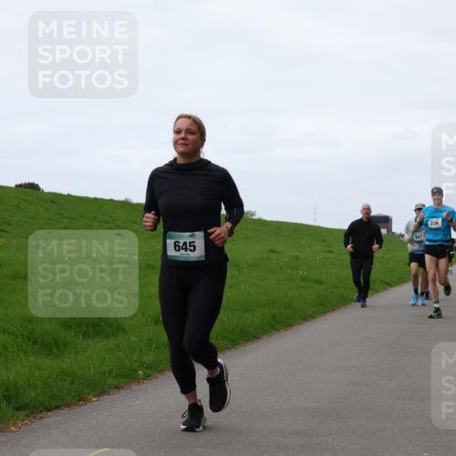 04.05.2025 - 8. Wedeler Halbmarathon Yannick Fuchs http://msf.ph/oto/7835408 04.05.2025 11:23:18 Laufen 645, 336 meine-sportfotos.de