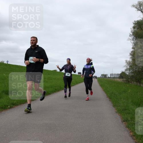 04.05.2025 - 8. Wedeler Halbmarathon Yannick Fuchs http://msf.ph/oto/7835450 04.05.2025 11:44:24 Laufen 420, 590 meine-sportfotos.de