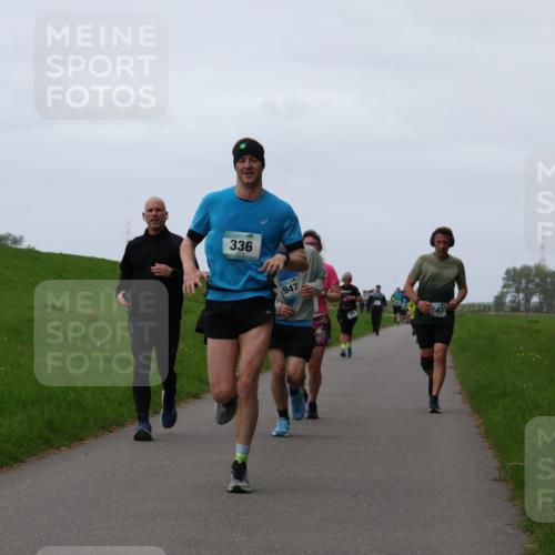 04.05.2025 - 8. Wedeler Halbmarathon Yannick Fuchs http://msf.ph/oto/7835454 04.05.2025 11:23:20 Laufen 336, 947 meine-sportfotos.de