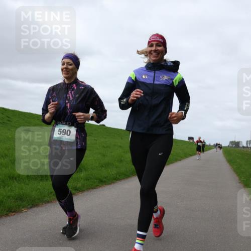 04.05.2025 - 8. Wedeler Halbmarathon Yannick Fuchs http://msf.ph/oto/7835479 04.05.2025 11:44:26 Laufen 590, 5 meine-sportfotos.de