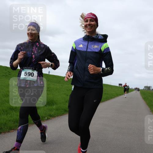 04.05.2025 - 8. Wedeler Halbmarathon Yannick Fuchs http://msf.ph/oto/7835483 04.05.2025 11:44:26 Laufen 590, 5 meine-sportfotos.de
