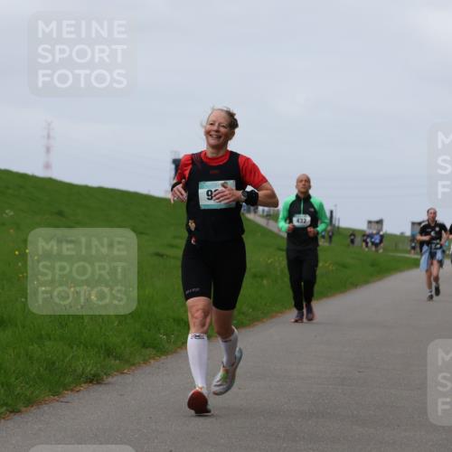 04.05.2025 - 8. Wedeler Halbmarathon Yannick Fuchs http://msf.ph/oto/7835492 04.05.2025 11:44:28 Laufen 92, 432 meine-sportfotos.de