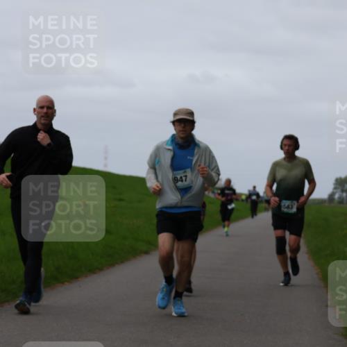 04.05.2025 - 8. Wedeler Halbmarathon Yannick Fuchs http://msf.ph/oto/7835519 04.05.2025 11:23:22 Laufen 947 meine-sportfotos.de