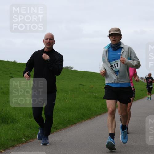 04.05.2025 - 8. Wedeler Halbmarathon Yannick Fuchs http://msf.ph/oto/7835535 04.05.2025 11:23:23 Laufen 947, 563 meine-sportfotos.de