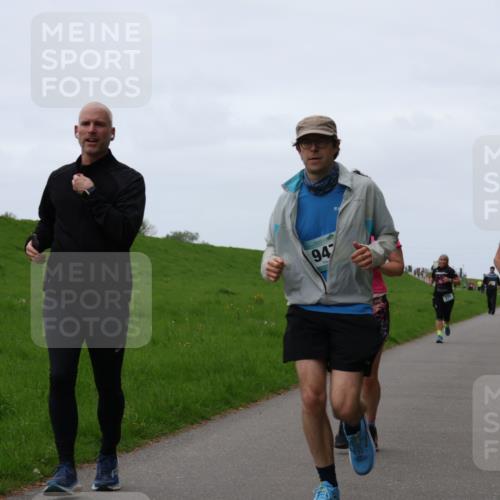 04.05.2025 - 8. Wedeler Halbmarathon Yannick Fuchs http://msf.ph/oto/7835540 04.05.2025 11:23:23 Laufen 947, 563 meine-sportfotos.de
