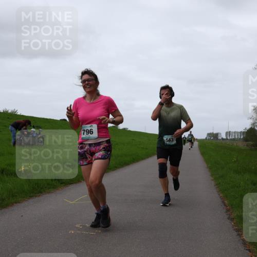 04.05.2025 - 8. Wedeler Halbmarathon Yannick Fuchs http://msf.ph/oto/7835615 04.05.2025 11:23:25 Laufen 796, 563 meine-sportfotos.de