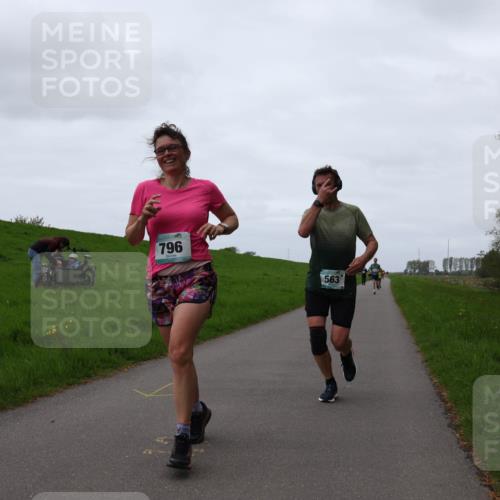 04.05.2025 - 8. Wedeler Halbmarathon Yannick Fuchs http://msf.ph/oto/7835618 04.05.2025 11:23:25 Laufen 796, 563 meine-sportfotos.de