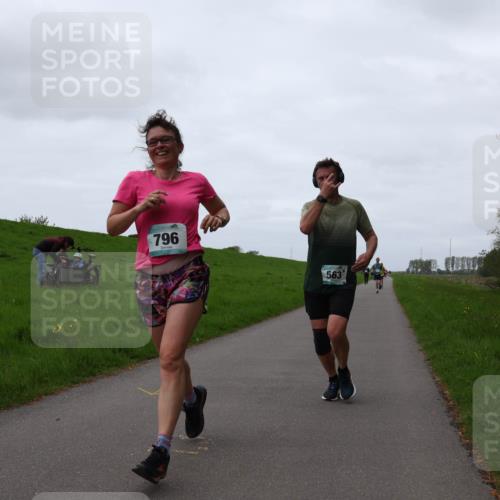 04.05.2025 - 8. Wedeler Halbmarathon Yannick Fuchs http://msf.ph/oto/7835621 04.05.2025 11:23:25 Laufen 796, 563 meine-sportfotos.de