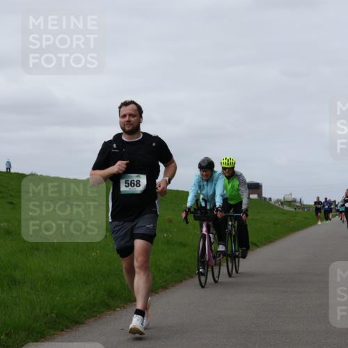 04.05.2025 - 8. Wedeler Halbmarathon Yannick Fuchs http://msf.ph/oto/7835663 04.05.2025 11:44:47 Laufen 568 meine-sportfotos.de