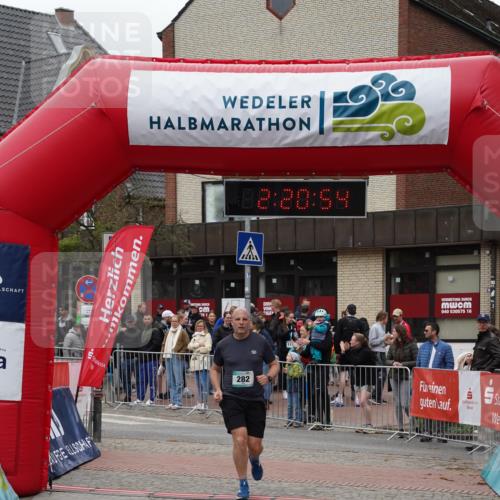 04.05.2025 - 8. Wedeler Halbmarathon Felixshl http://msf.ph/oto/7835698 04.05.2025 12:20:52 Ziel 282 meine-sportfotos.de