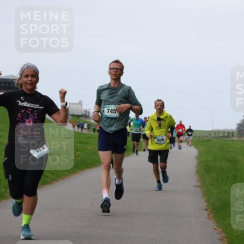 04.05.2025 - 8. Wedeler Halbmarathon Yannick Fuchs http://msf.ph/oto/7835708 04.05.2025 11:23:28 Laufen 57, 373, 745, 508 meine-sportfotos.de