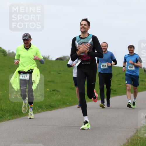 04.05.2025 - 8. Wedeler Halbmarathon Lena Gebhardt http://msf.ph/oto/7835727 04.05.2025 11:28:47 Laufen 147, 493, 496 meine-sportfotos.de