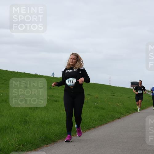 04.05.2025 - 8. Wedeler Halbmarathon Yannick Fuchs http://msf.ph/oto/7835760 04.05.2025 11:45:00 Laufen 771 meine-sportfotos.de