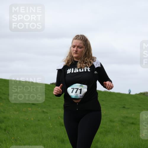 04.05.2025 - 8. Wedeler Halbmarathon Yannick Fuchs http://msf.ph/oto/7835788 04.05.2025 11:45:02 Laufen 771, 14 meine-sportfotos.de