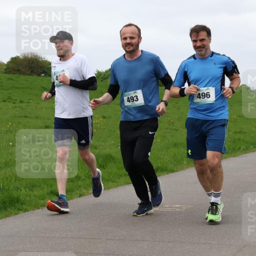 04.05.2025 - 8. Wedeler Halbmarathon Lena Gebhardt http://msf.ph/oto/7835789 04.05.2025 11:28:54 Laufen 493, 496 meine-sportfotos.de