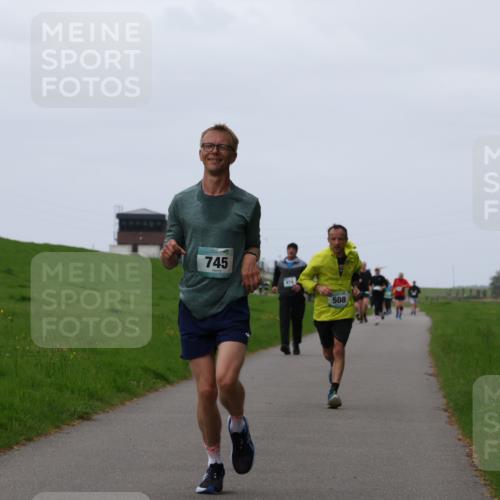 04.05.2025 - 8. Wedeler Halbmarathon Yannick Fuchs http://msf.ph/oto/7835796 04.05.2025 11:23:31 Laufen 375, 745, 508 meine-sportfotos.de