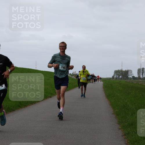 04.05.2025 - 8. Wedeler Halbmarathon Yannick Fuchs http://msf.ph/oto/7835819 04.05.2025 11:23:31 Laufen 745, 375 meine-sportfotos.de