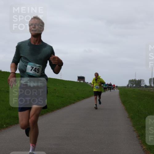 04.05.2025 - 8. Wedeler Halbmarathon Yannick Fuchs http://msf.ph/oto/7835839 04.05.2025 11:23:33 Laufen 745, 508 meine-sportfotos.de