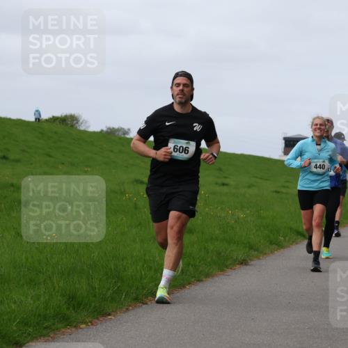 04.05.2025 - 8. Wedeler Halbmarathon Yannick Fuchs http://msf.ph/oto/7835842 04.05.2025 11:45:05 Laufen 606, 1135, 440 meine-sportfotos.de