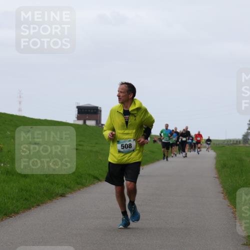 04.05.2025 - 8. Wedeler Halbmarathon Yannick Fuchs http://msf.ph/oto/7835854 04.05.2025 11:23:34 Laufen 508 meine-sportfotos.de