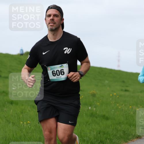 04.05.2025 - 8. Wedeler Halbmarathon Yannick Fuchs http://msf.ph/oto/7835864 04.05.2025 11:45:06 Laufen 606, 440 meine-sportfotos.de